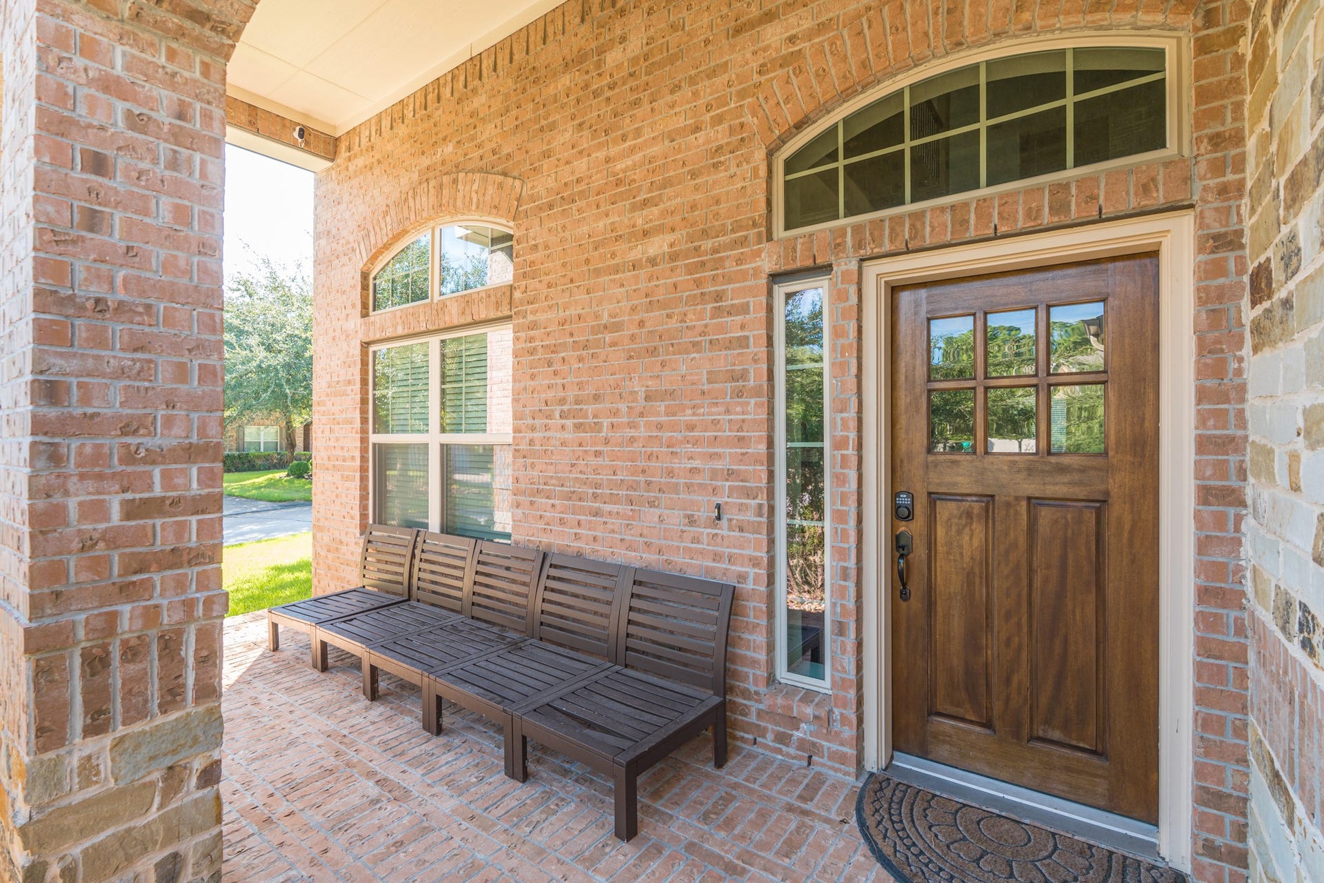 27 E Wolf Cabin Circle, Spring, TX 77389 27 E Wolf Cabin Circle, Spring, TX 77389