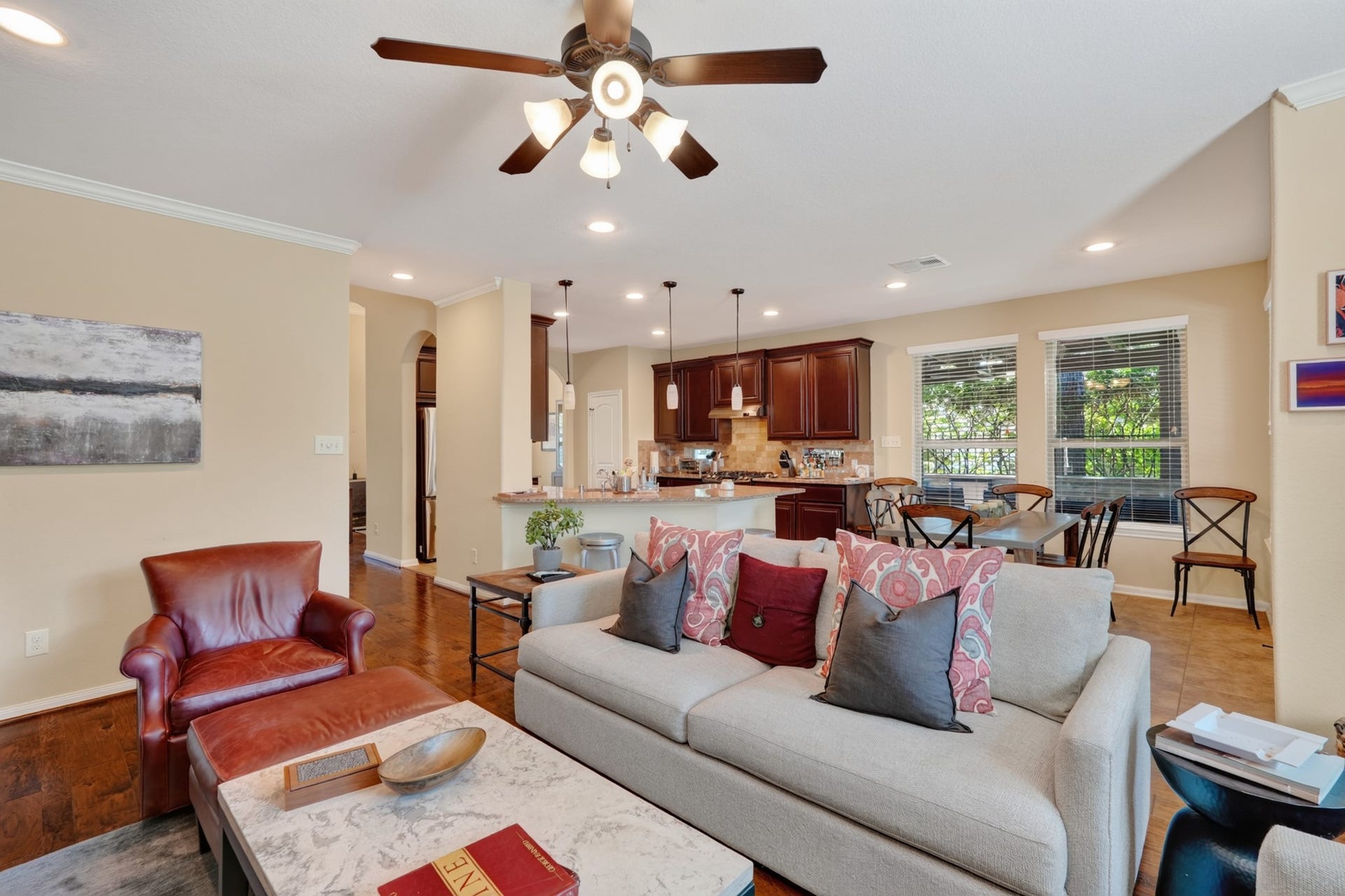 27 E Wolf Cabin Circle, Spring, TX 77389 27 E Wolf Cabin Circle, Spring, TX 77389
