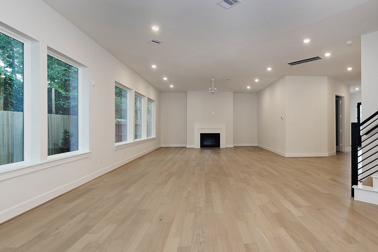 38 Honeycomb Ridge Place, The Woodlands, TX 77380 38 Honeycomb Ridge Place, The Woodlands, TX 77380