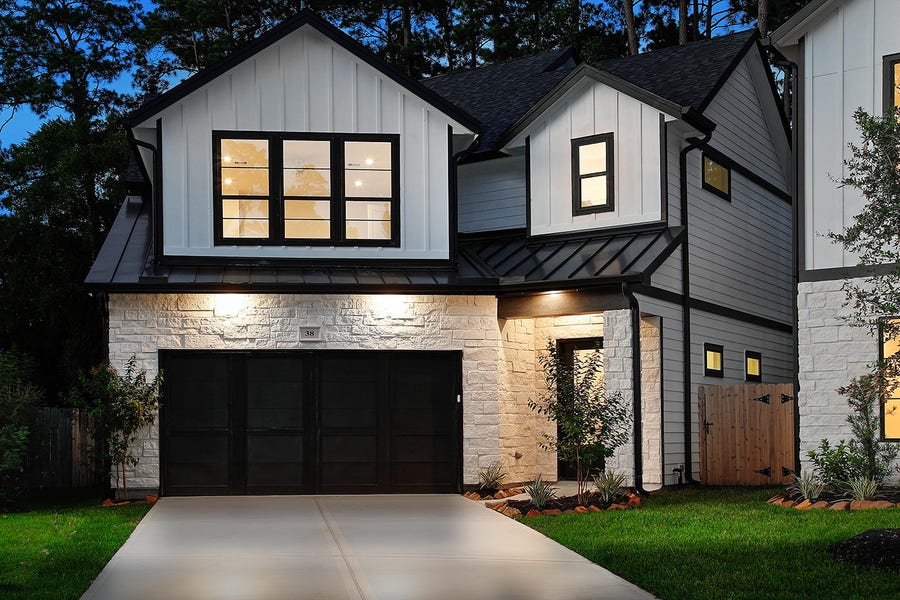 Property photo for 38 Honeycomb Ridge Place, The Woodlands, TX