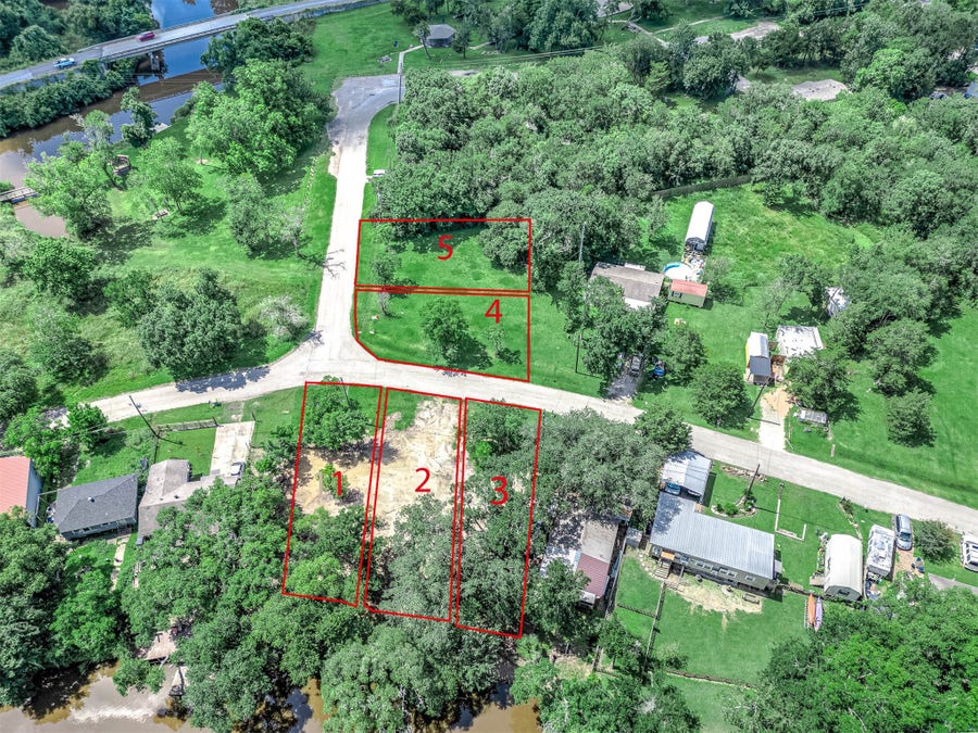 Property photo for 335 & 339 Treasure Drive, Liverpool, TX