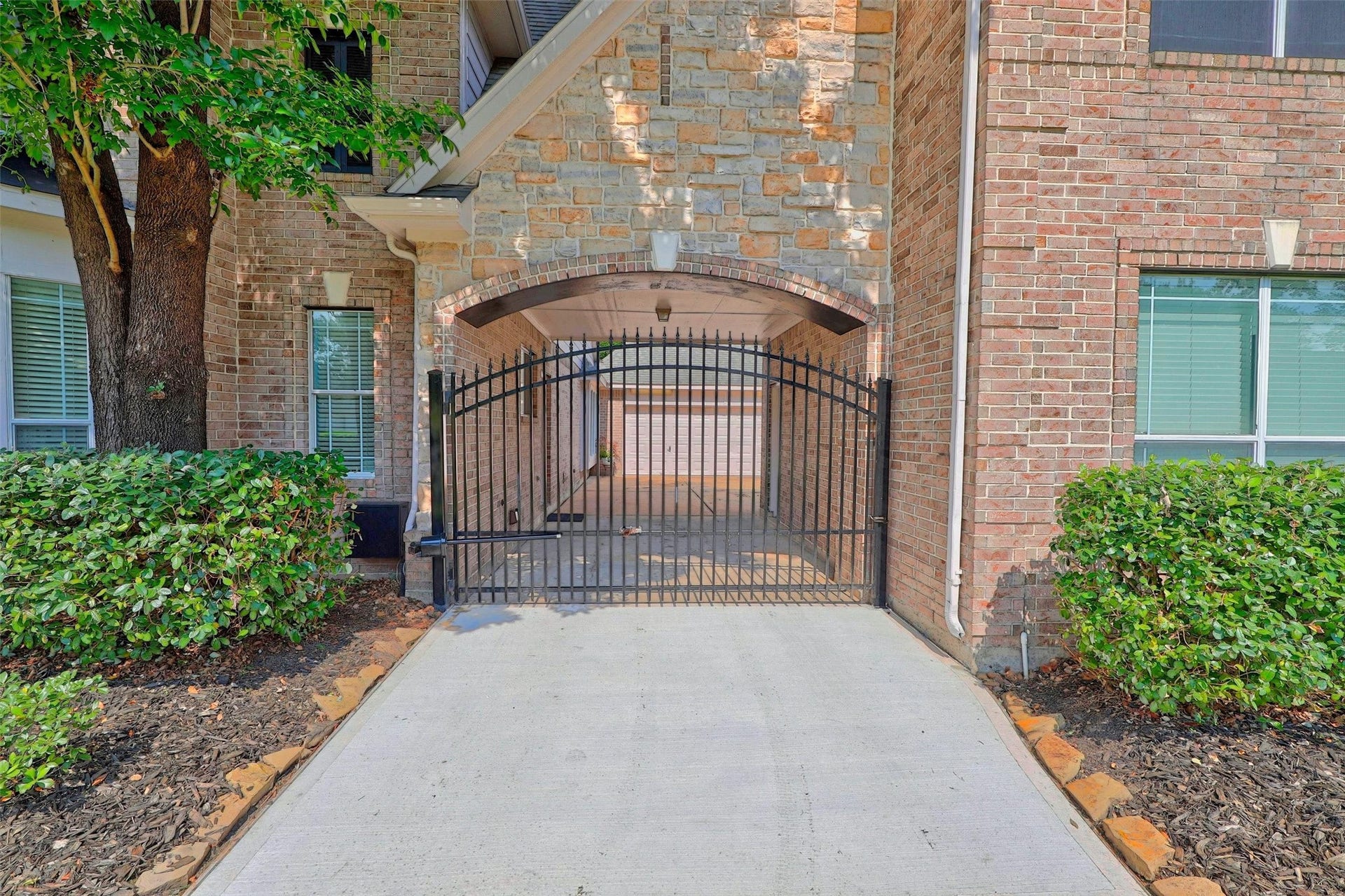 13726 Magnolia Manor Drive, Cypress, TX 77429 13726 Magnolia Manor Drive, Cypress, TX 77429