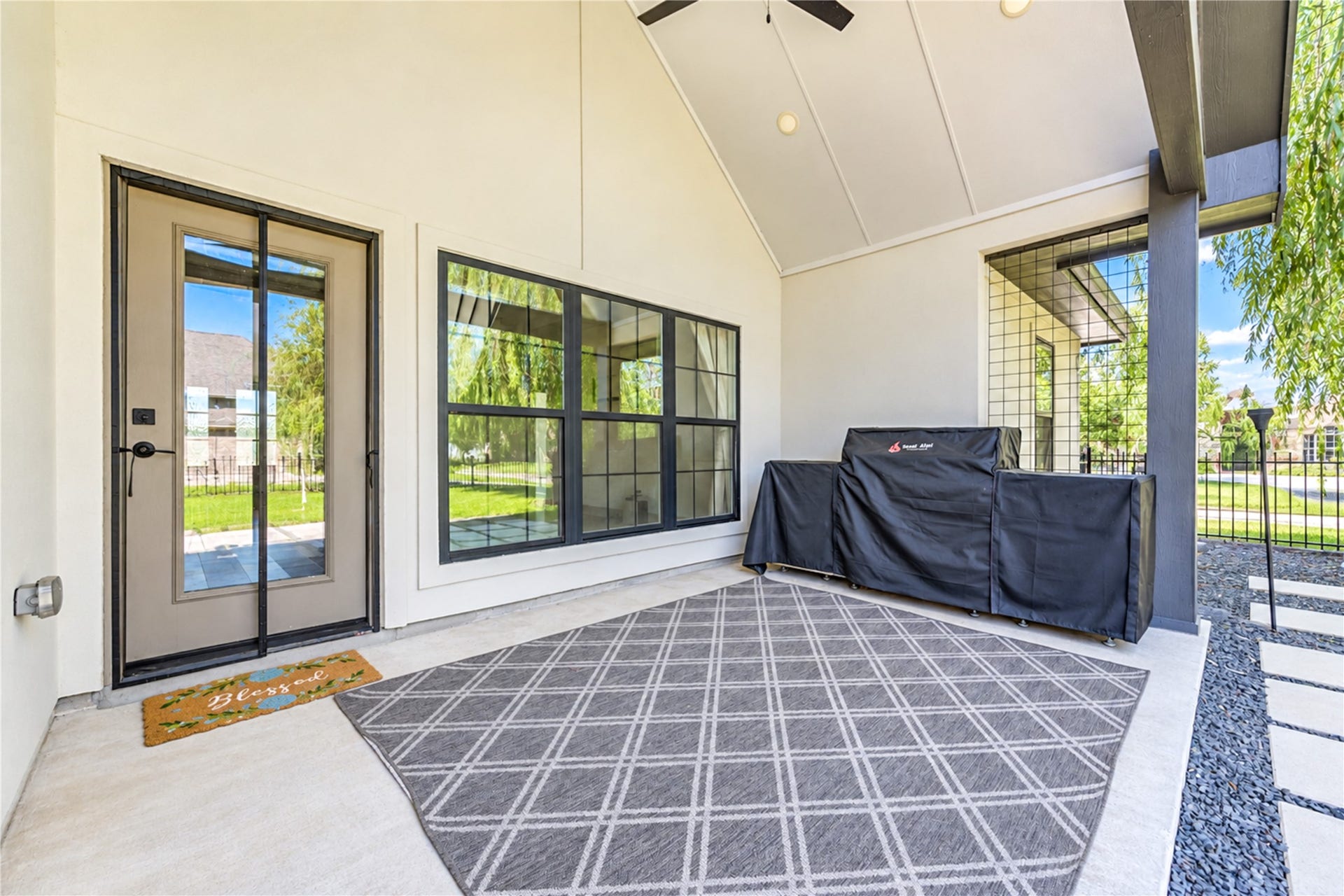 101 Hillsborough Drive W, Montgomery, TX 77356 101 Hillsborough Drive W, Montgomery, TX 77356