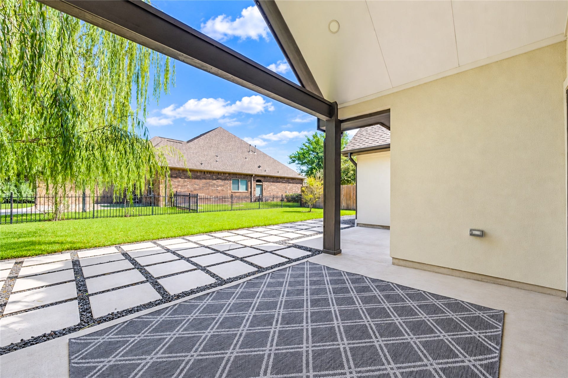 101 Hillsborough Drive W, Montgomery, TX 77356 101 Hillsborough Drive W, Montgomery, TX 77356