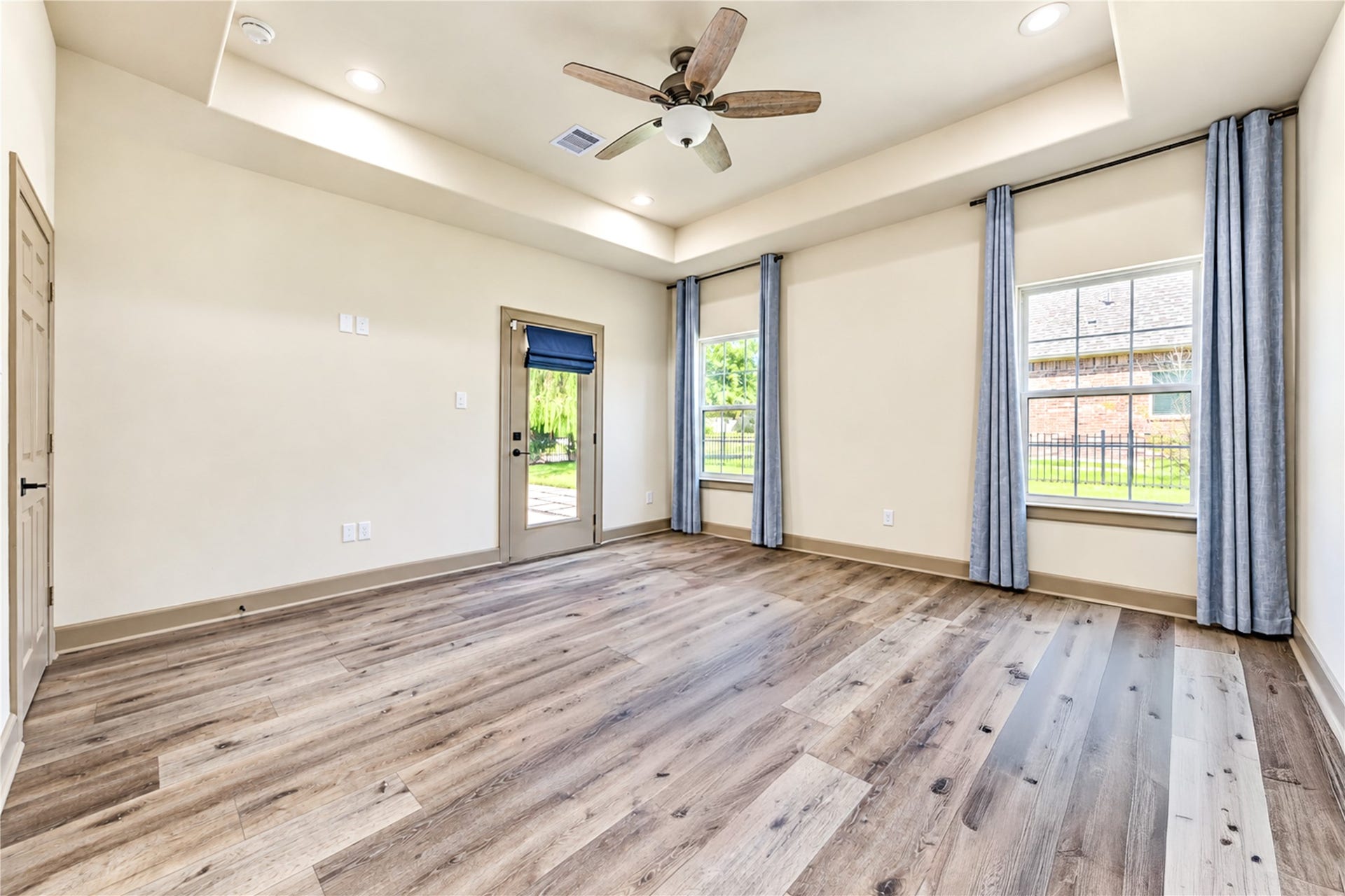 101 Hillsborough Drive W, Montgomery, TX 77356 101 Hillsborough Drive W, Montgomery, TX 77356