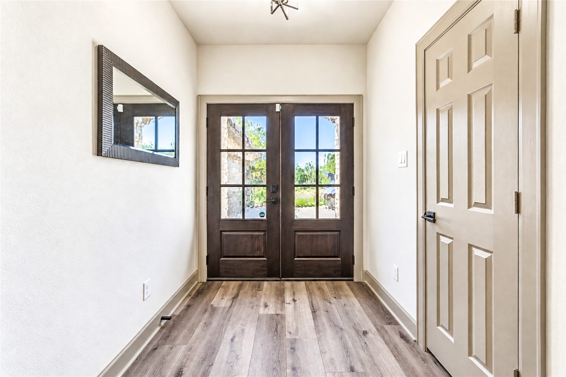 101 Hillsborough Drive W, Montgomery, TX 77356 101 Hillsborough Drive W, Montgomery, TX 77356