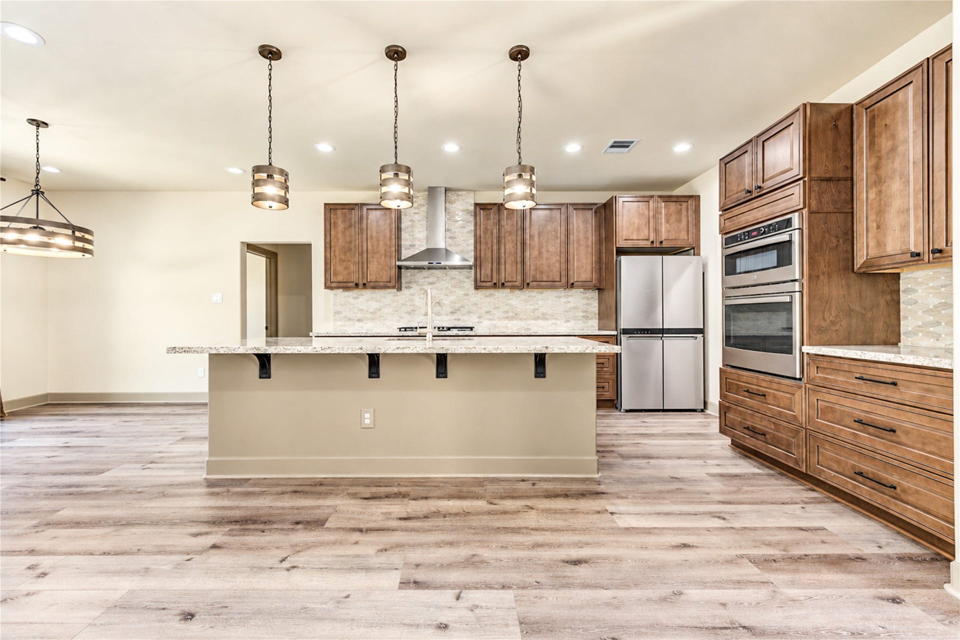 101 Hillsborough Drive W, Montgomery, TX 77356 101 Hillsborough Drive W, Montgomery, TX 77356
