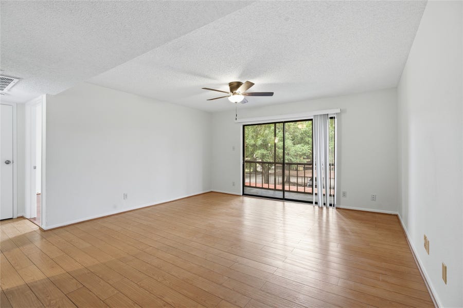 Property photo for 10110 Forum West Dr, #321, Houston, TX
