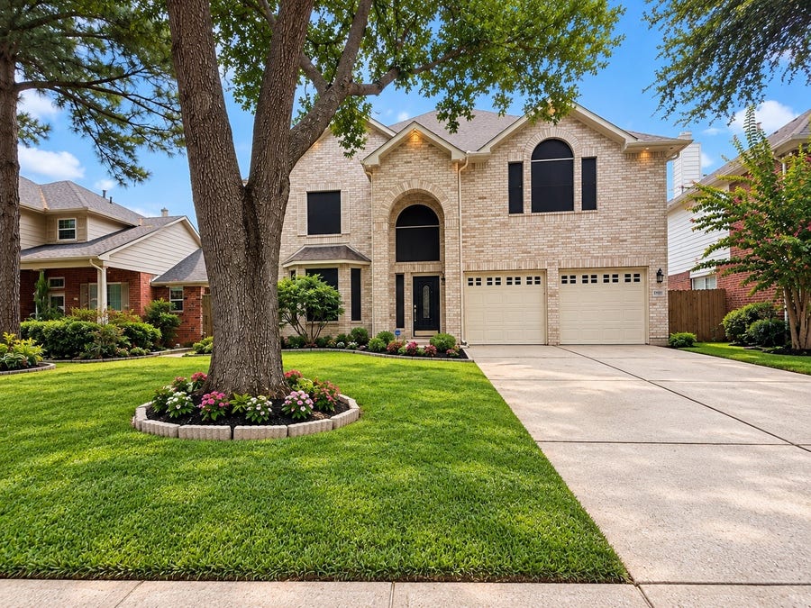 Property photo for 13431 Yaupon Holly Lane, Houston, TX