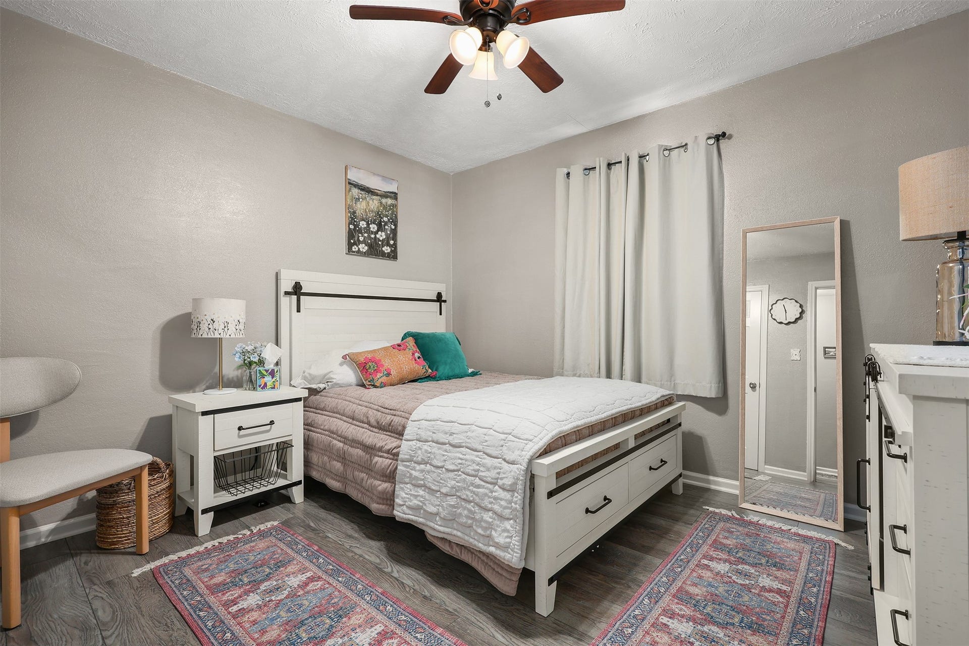 1711 Beusch Drive, Pasadena, TX 77502
