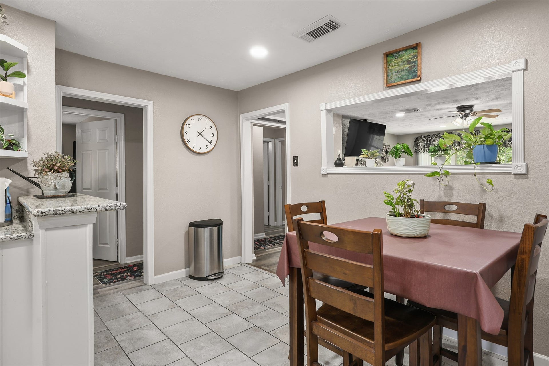 1711 Beusch Drive, Pasadena, TX 77502