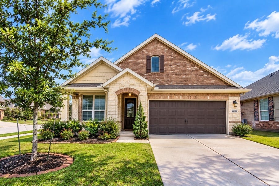 Property photo for 20762 Winghaven Drive, Katy, TX
