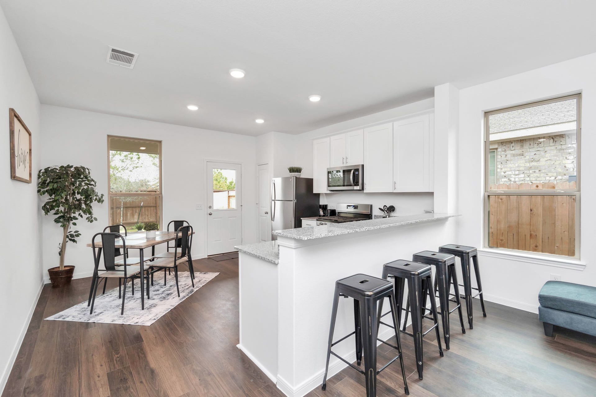 14455 Cedar Ledge Lane, Conroe, TX 77302 14455 Cedar Ledge Lane, Conroe, TX 77302