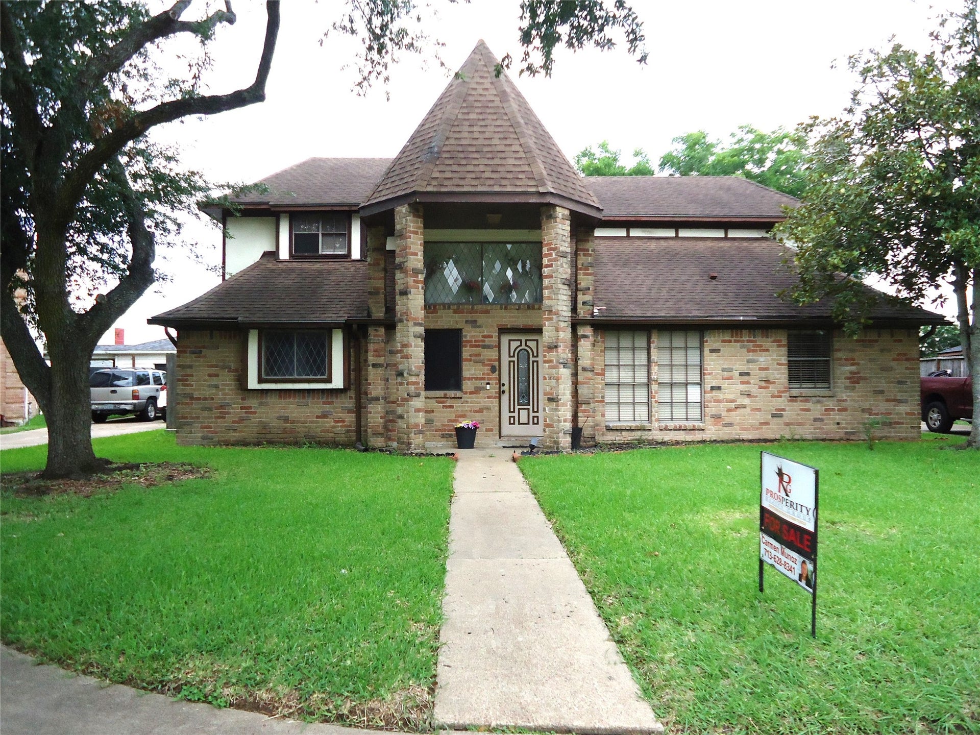 15318 Bonita Springs Drive, Houston, TX 77083 Welcome to 15318 Bonita Springs Drive!