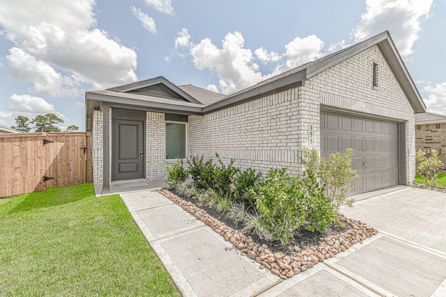 Property photo for 355 Bush Meadow Lane, Magnolia, TX