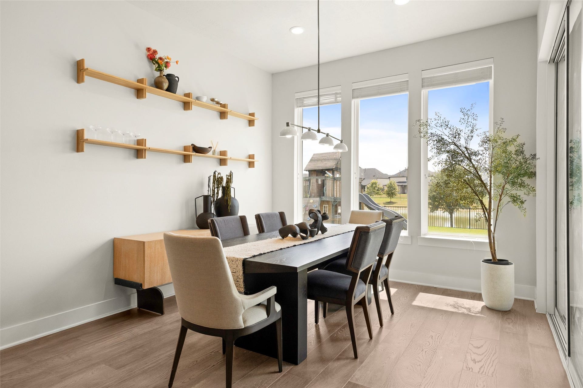 428 Horizon Light Lane, Katy, TX 77493 Breakfast area