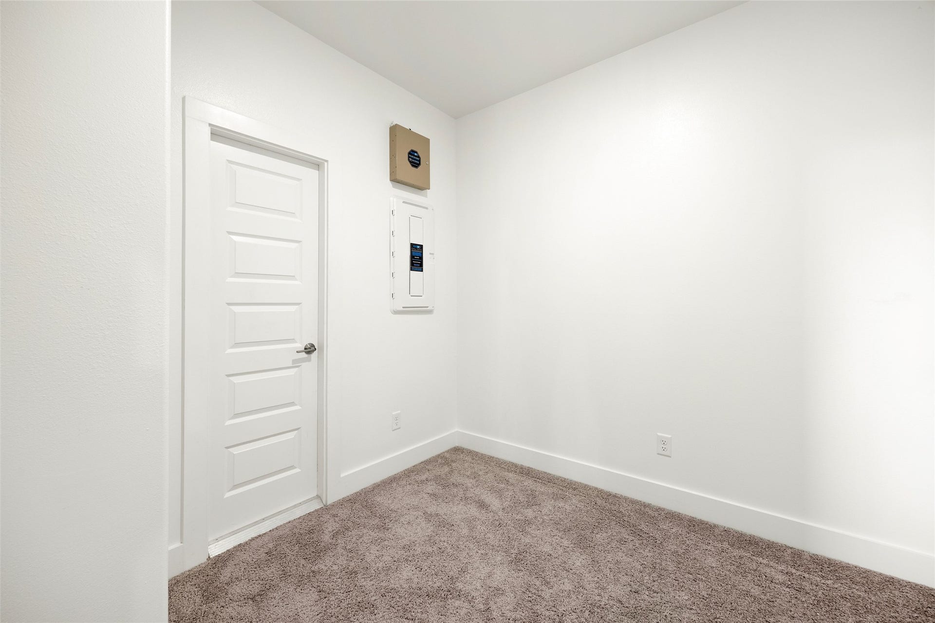 428 Horizon Light Lane, Katy, TX 77493 Hidden storage