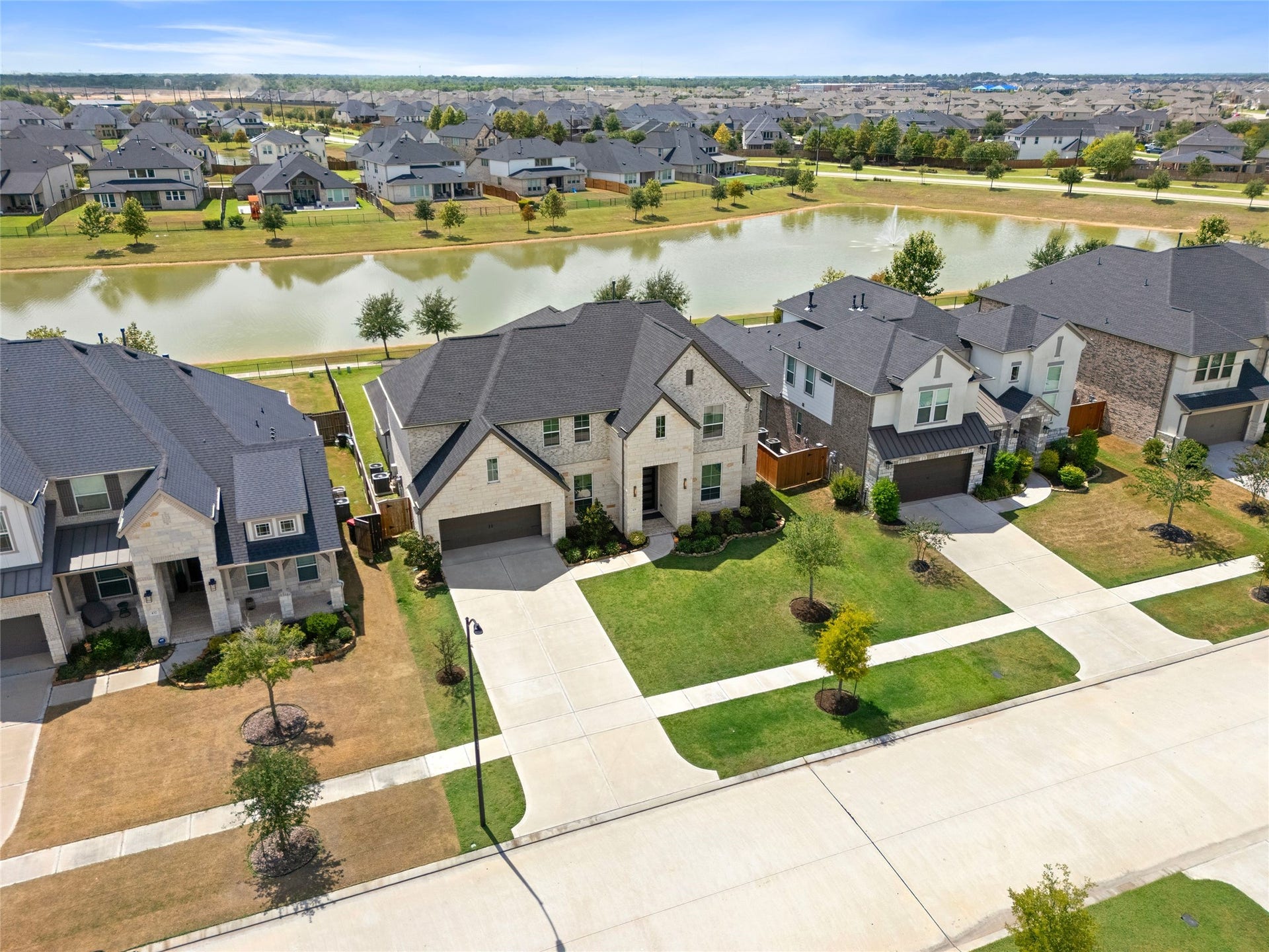 428 Horizon Light Lane, Katy, TX 77493 Front - Aerial view
