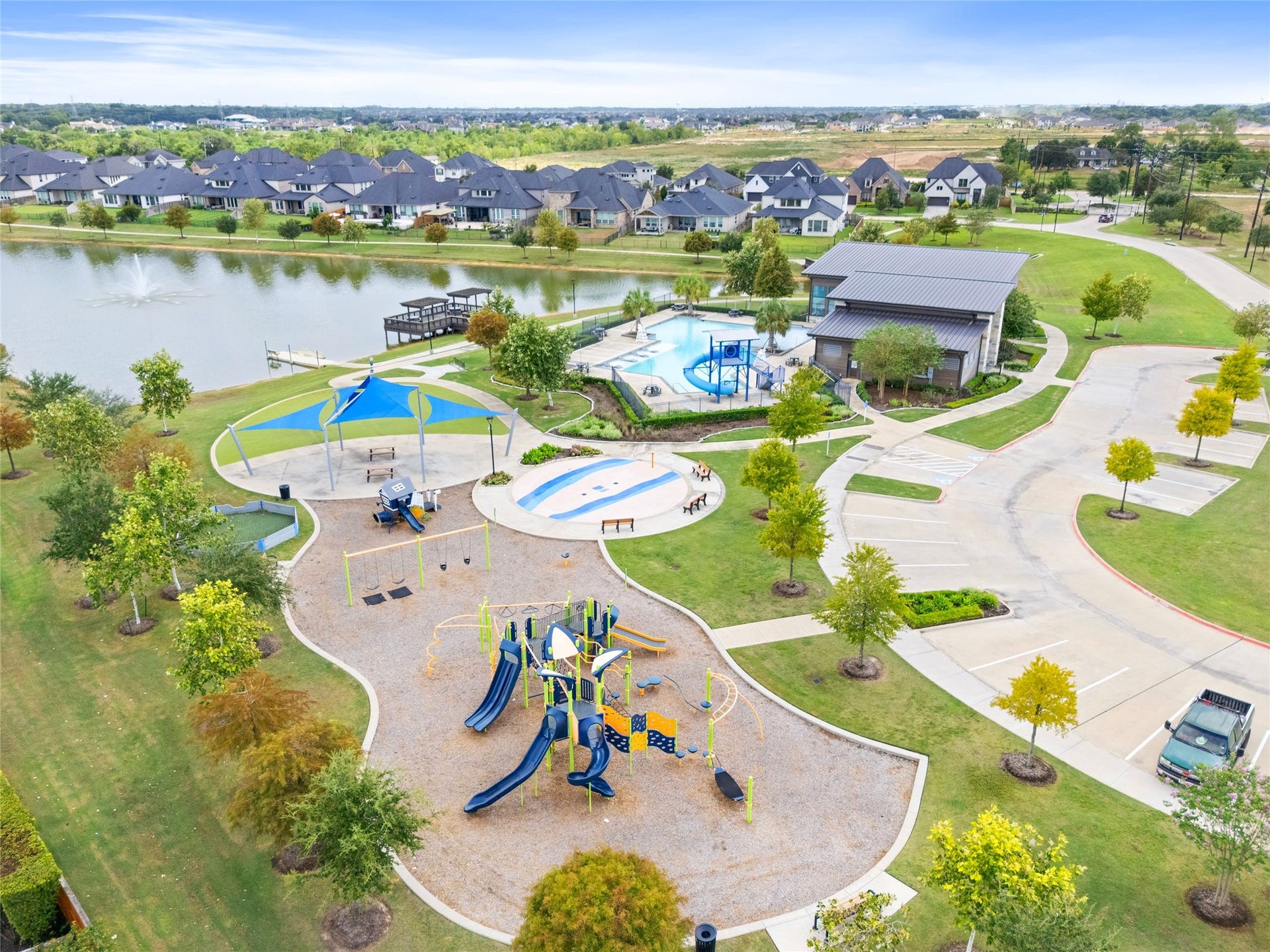 428 Horizon Light Lane, Katy, TX 77493 Lake House Amenity Center