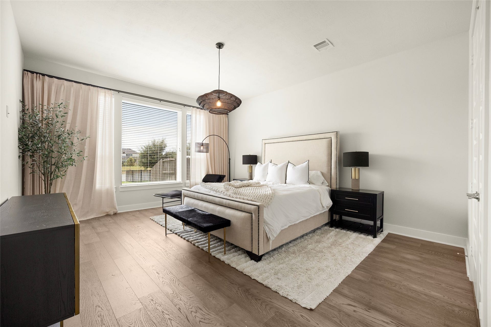 428 Horizon Light Lane, Katy, TX 77493 Primary bedroom
