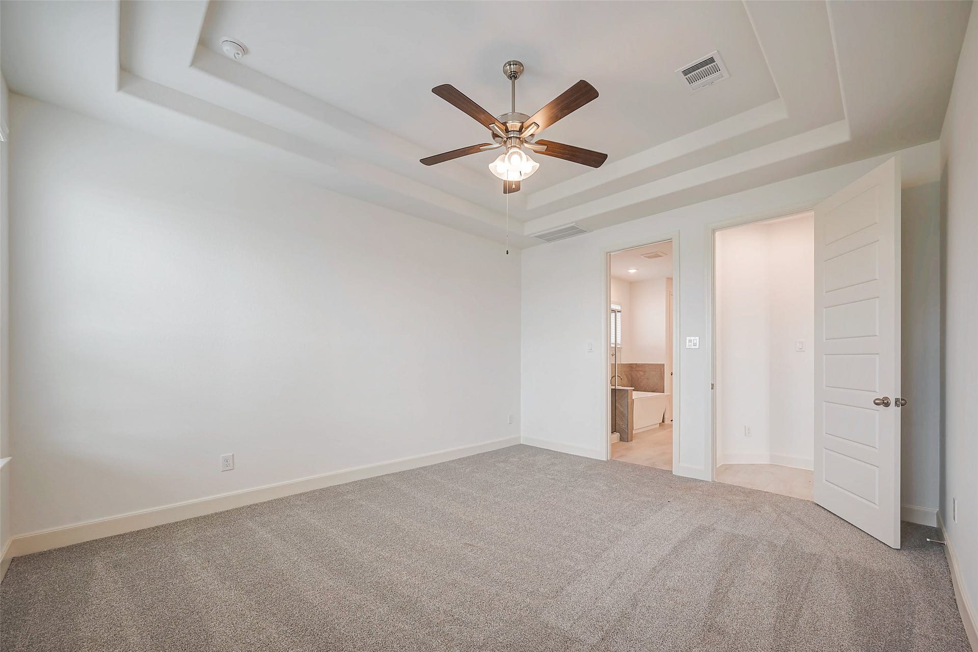3007 Golden Isle Drive, Texas City, TX 77568