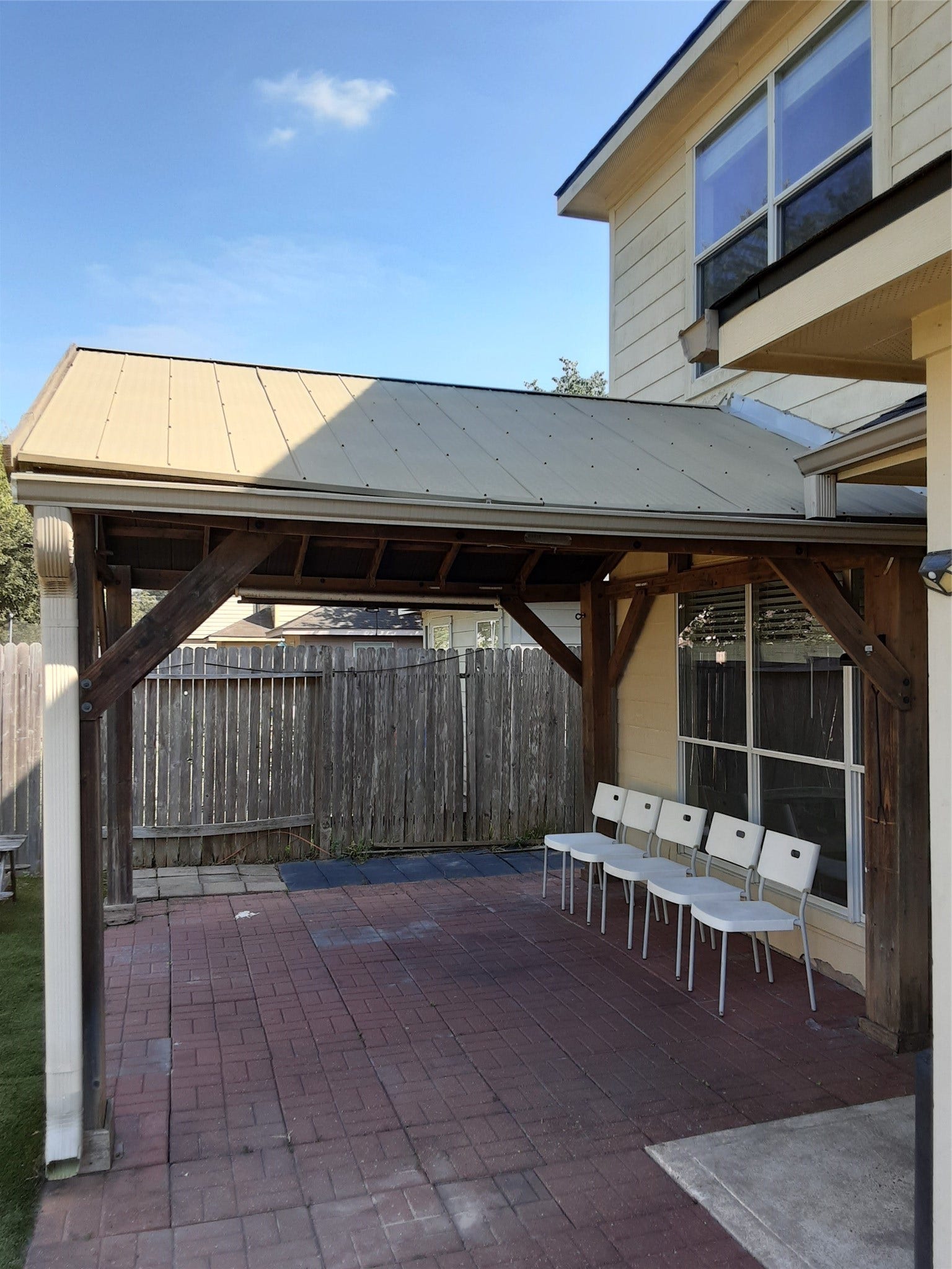 5502 Post Oak Manor Drive, Houston, TX 77085 Cover Patio