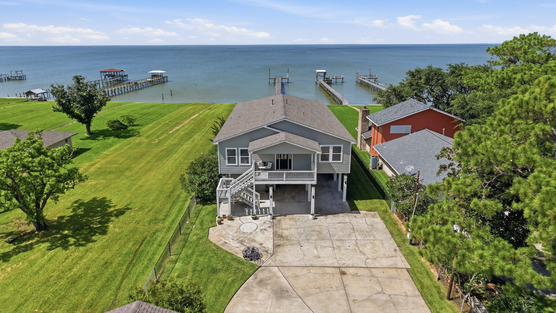 2534 Cliff Drive, San Leon, TX 77539 An aerial view showcasing your magnificent, elevated waterfront estate.