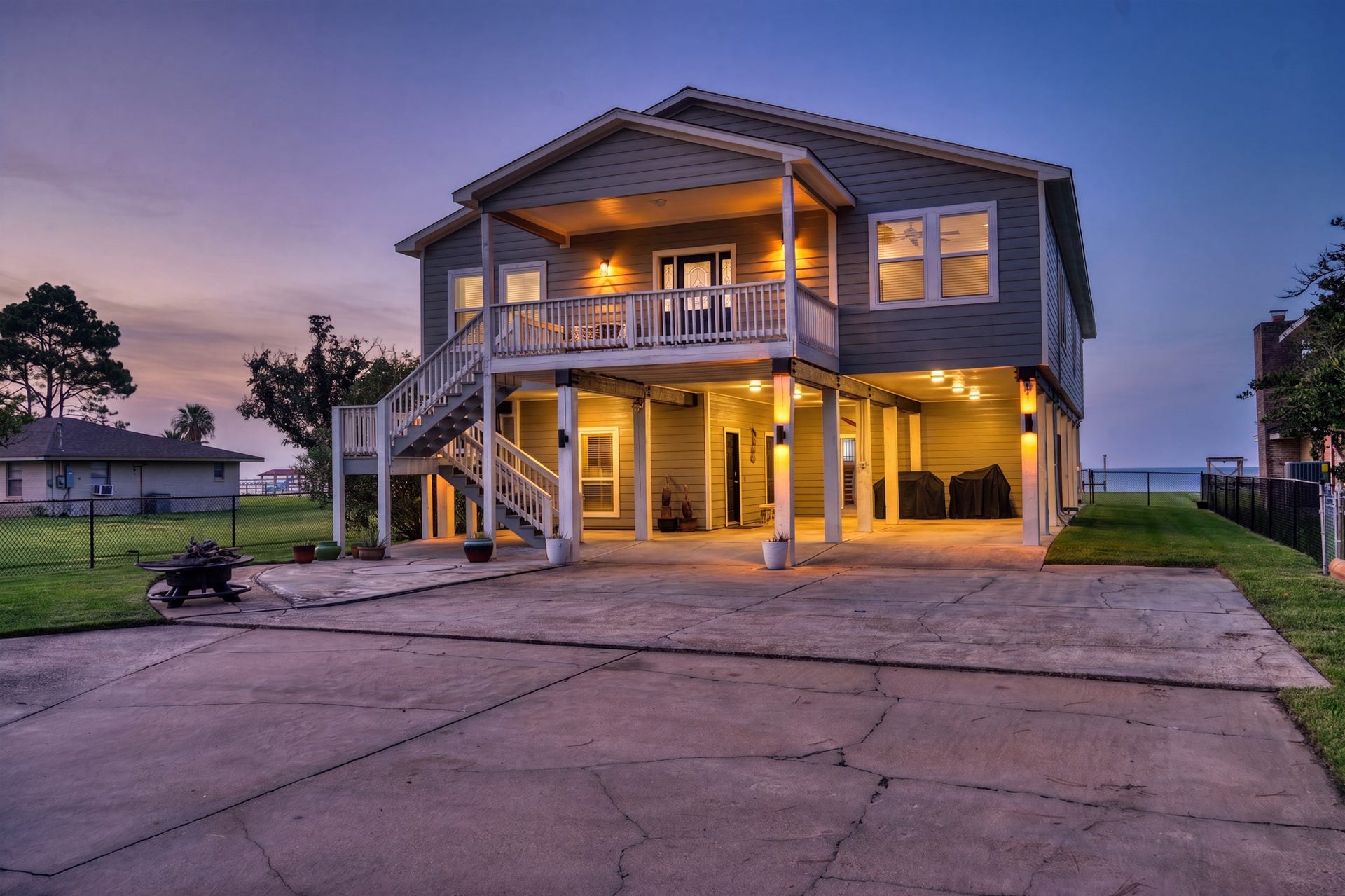 2534 Cliff Drive, San Leon, TX 77539 Unwind on these balconies for your daily sunset view!