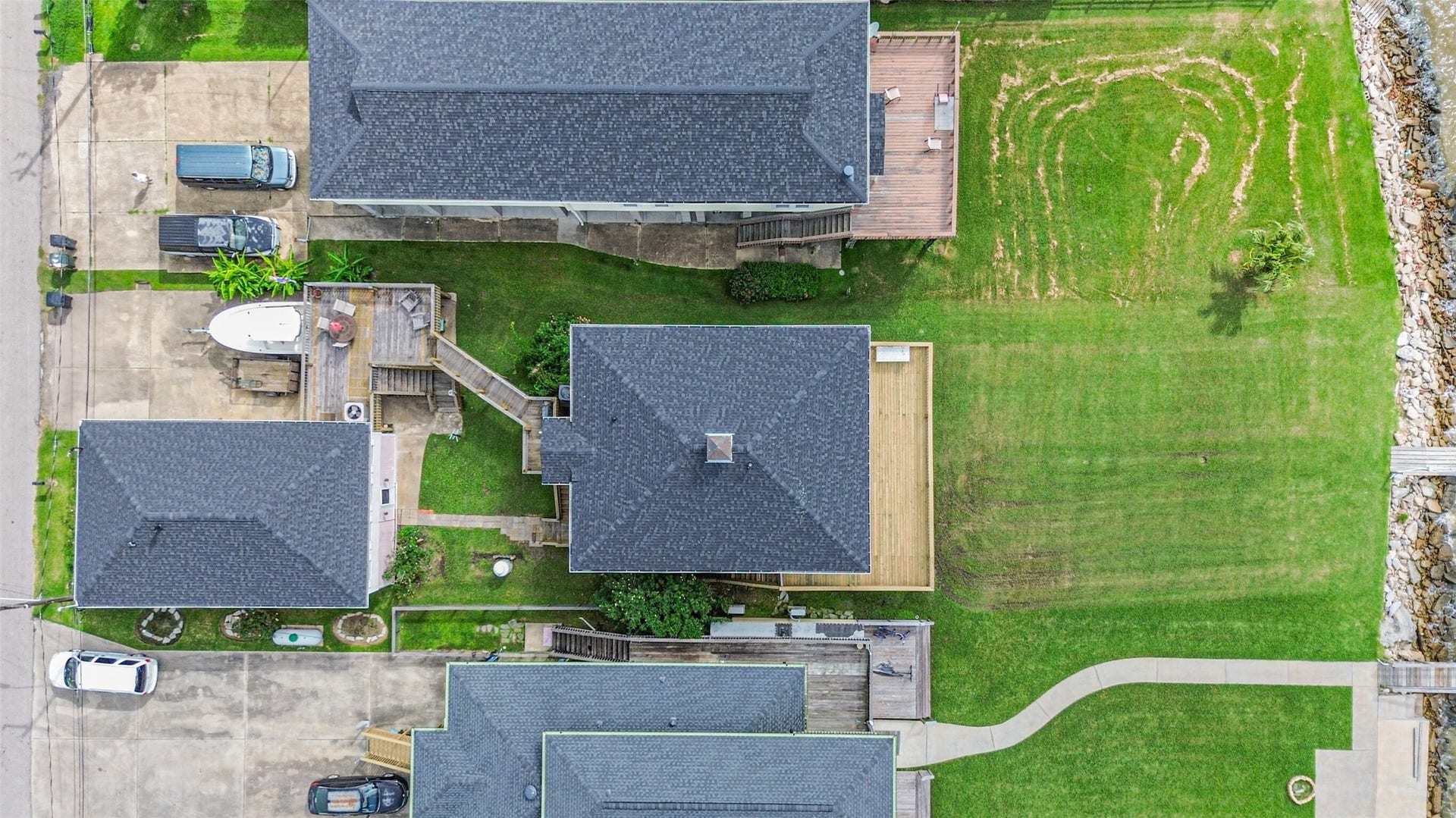 1521 John Street, San Leon, TX 77539 Aerial view