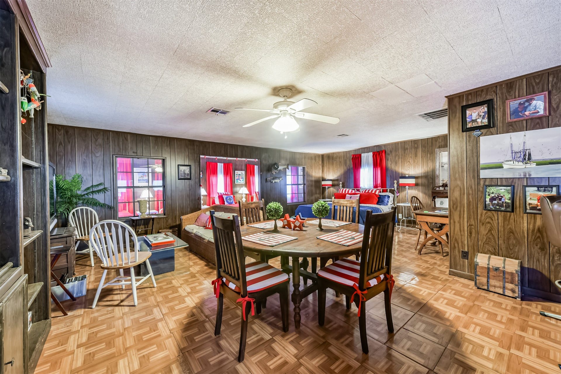 1521 John Street, San Leon, TX 77539 1521 John Street, San Leon, TX 77539