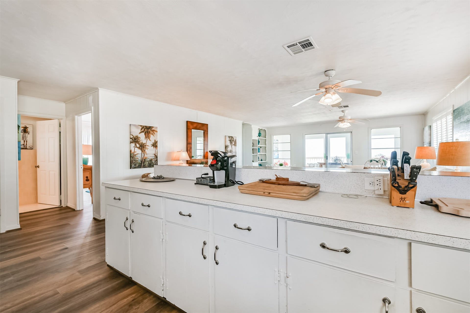 1521 John Street, San Leon, TX 77539 1521 John Street, San Leon, TX 77539