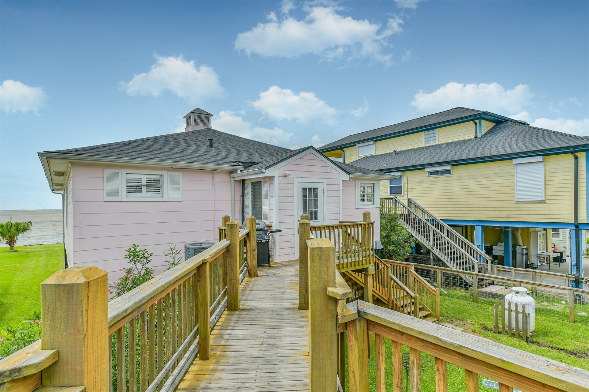 1521 John Street, San Leon, TX 77539 1521 John Street, San Leon, TX 77539