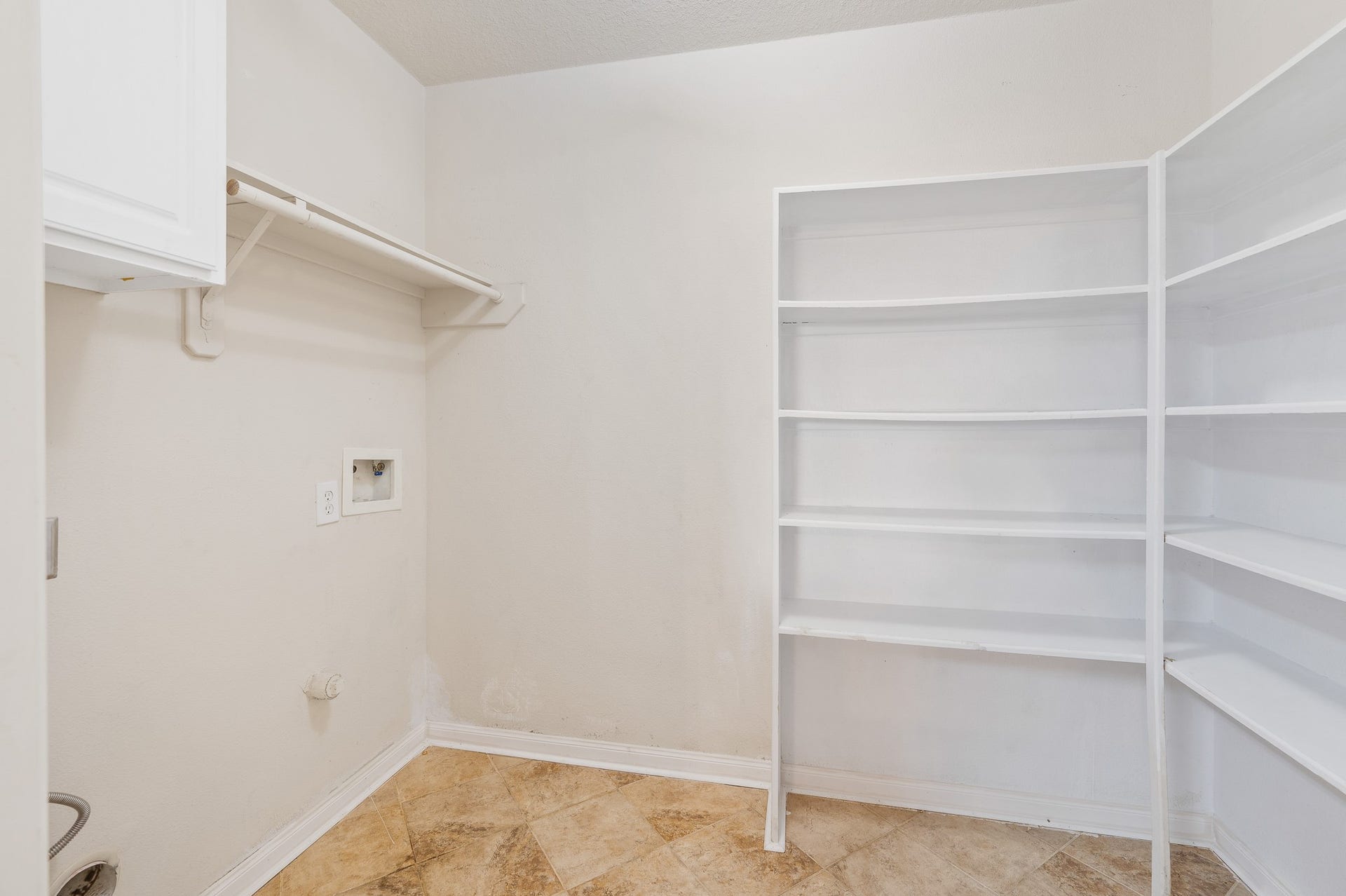 3827 Alder Pass Court, Katy, TX 77449 3827 Alder Pass Court, Katy, TX 77449