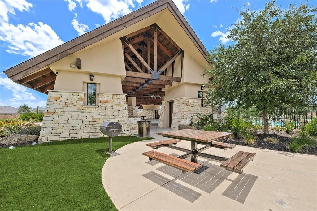 32910 Ruthie Dean Drive, Brookshire, TX 77423 32910 Ruthie Dean Drive, Brookshire, TX 77423