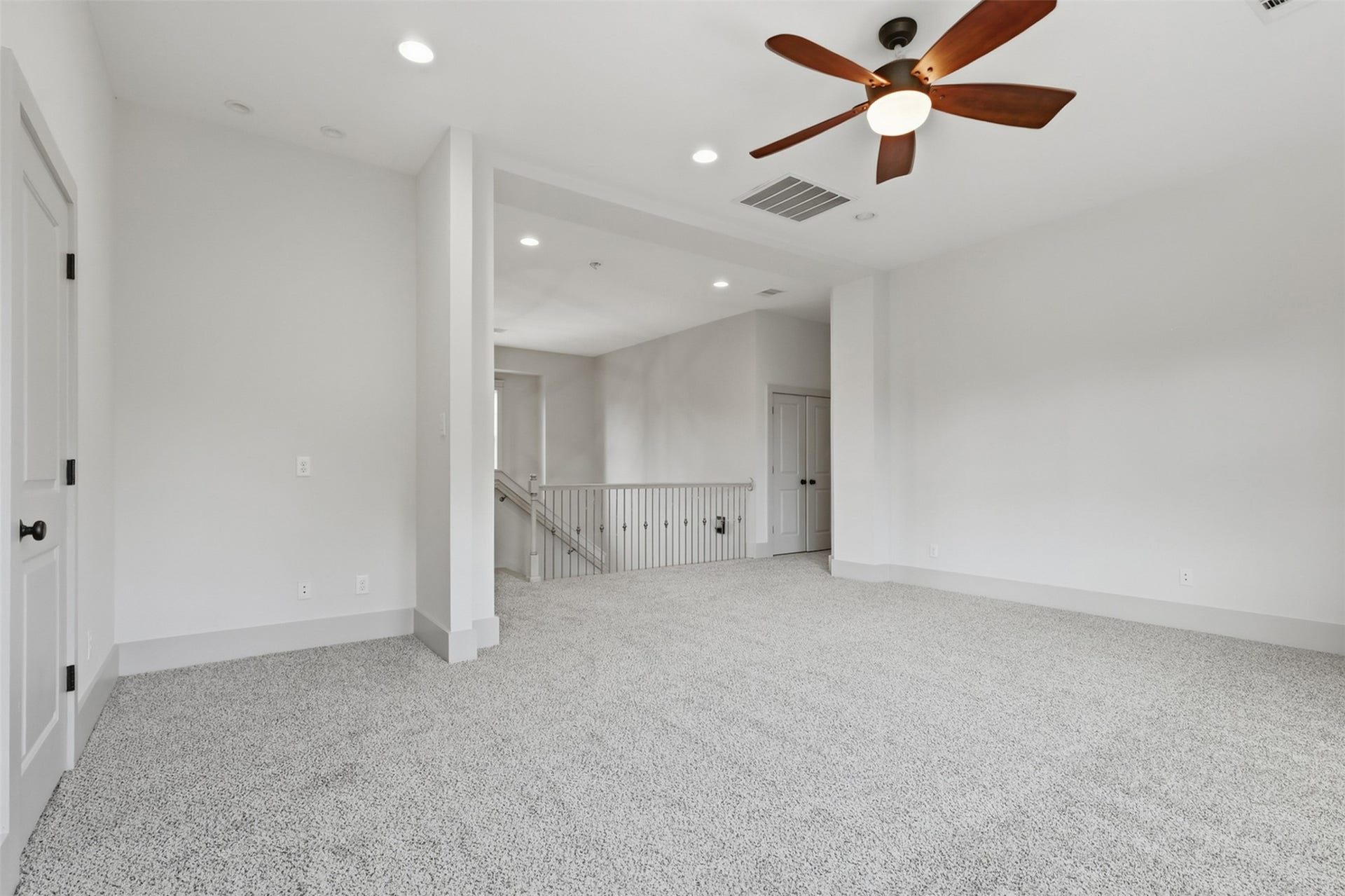 16017 Kube Court, Jersey Village, TX 77040 Upstairs you walk into an additional family room