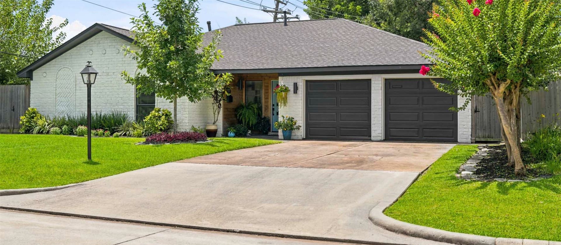 Schedule a private showing today!