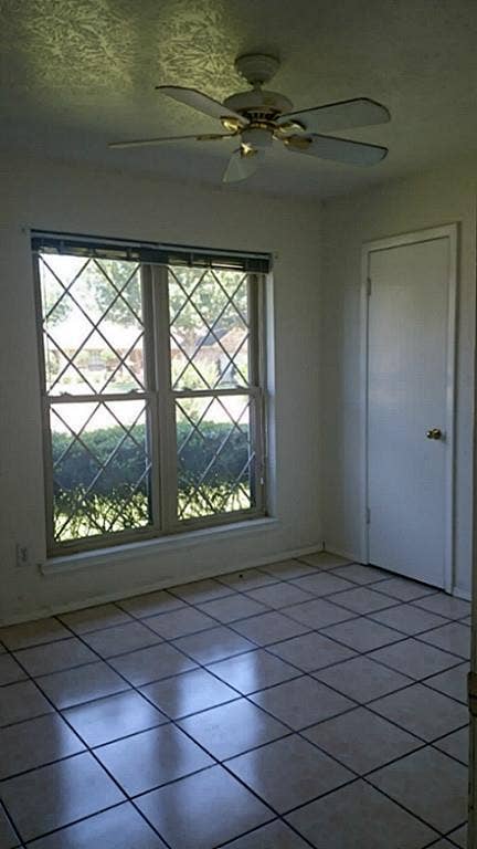 7830 Tejas Street, Baytown, TX 77521 7830 Tejas Street, Baytown, TX 77521