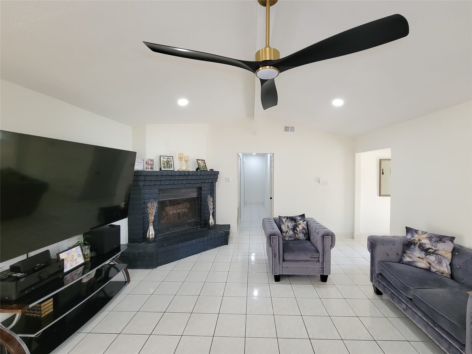 12519 Orleans Street, Houston, TX 77015 12519 Orleans Street, Houston, TX 77015