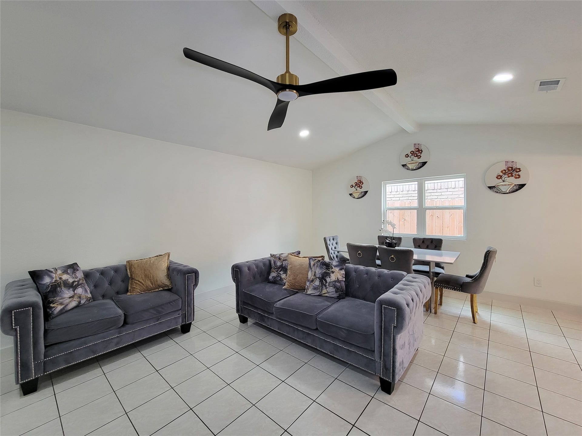 12519 Orleans Street, Houston, TX 77015 12519 Orleans Street, Houston, TX 77015