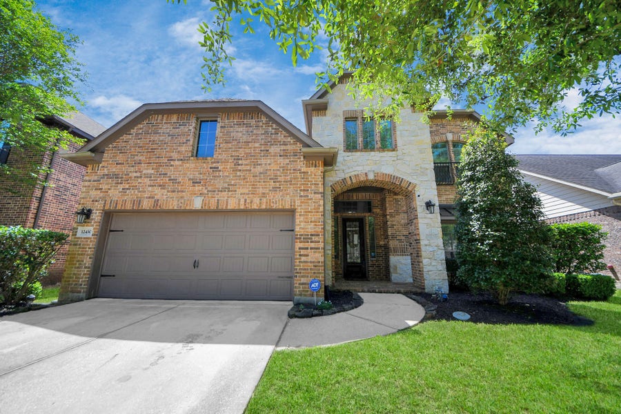 Property photo for 12430 Fossil Point Lane, Humble, TX