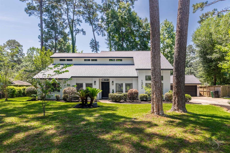 Property photo for 1302 MUSTANG TRAIL, Houston, TX