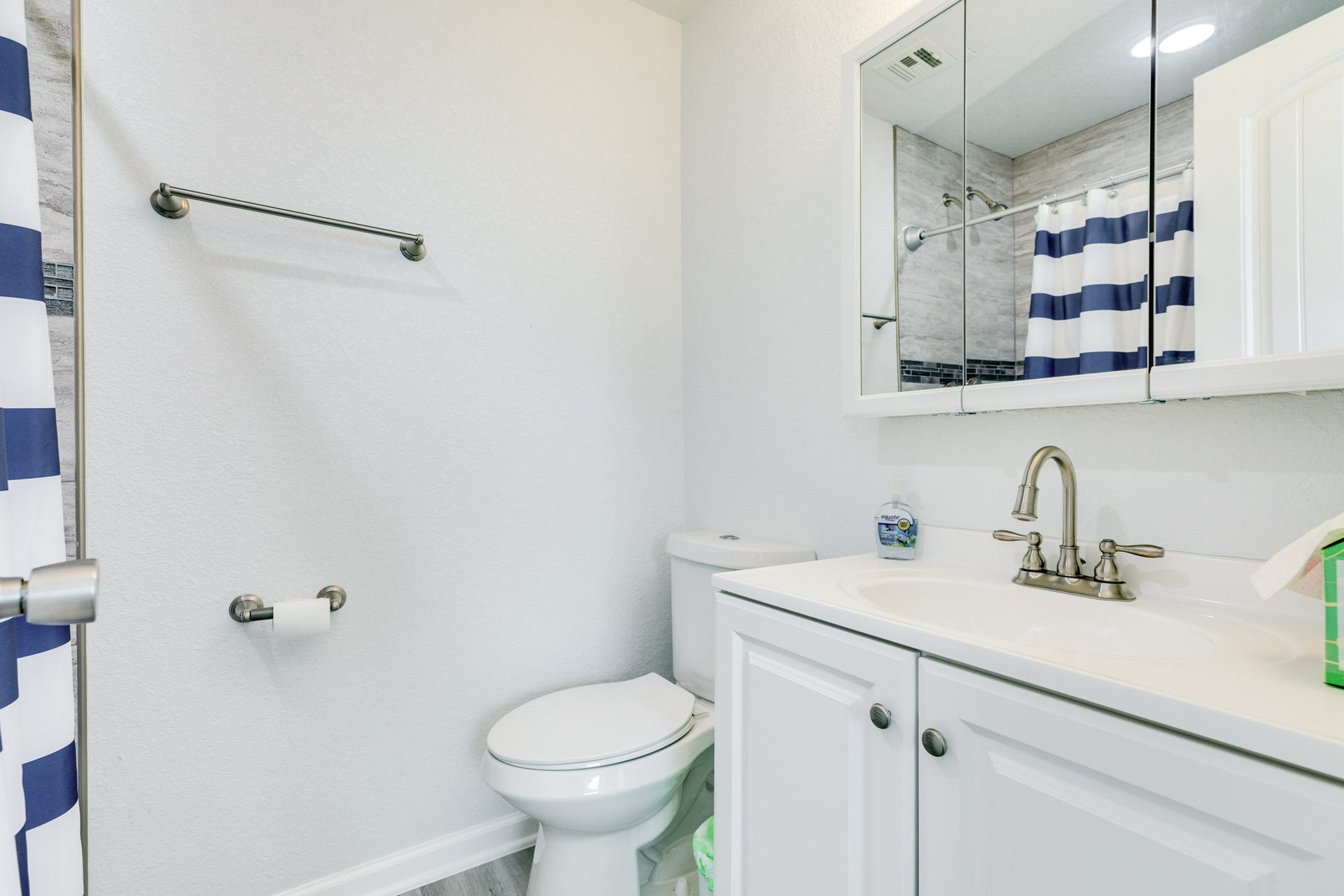310 Parkview Road, Surfside Beach, TX 77541