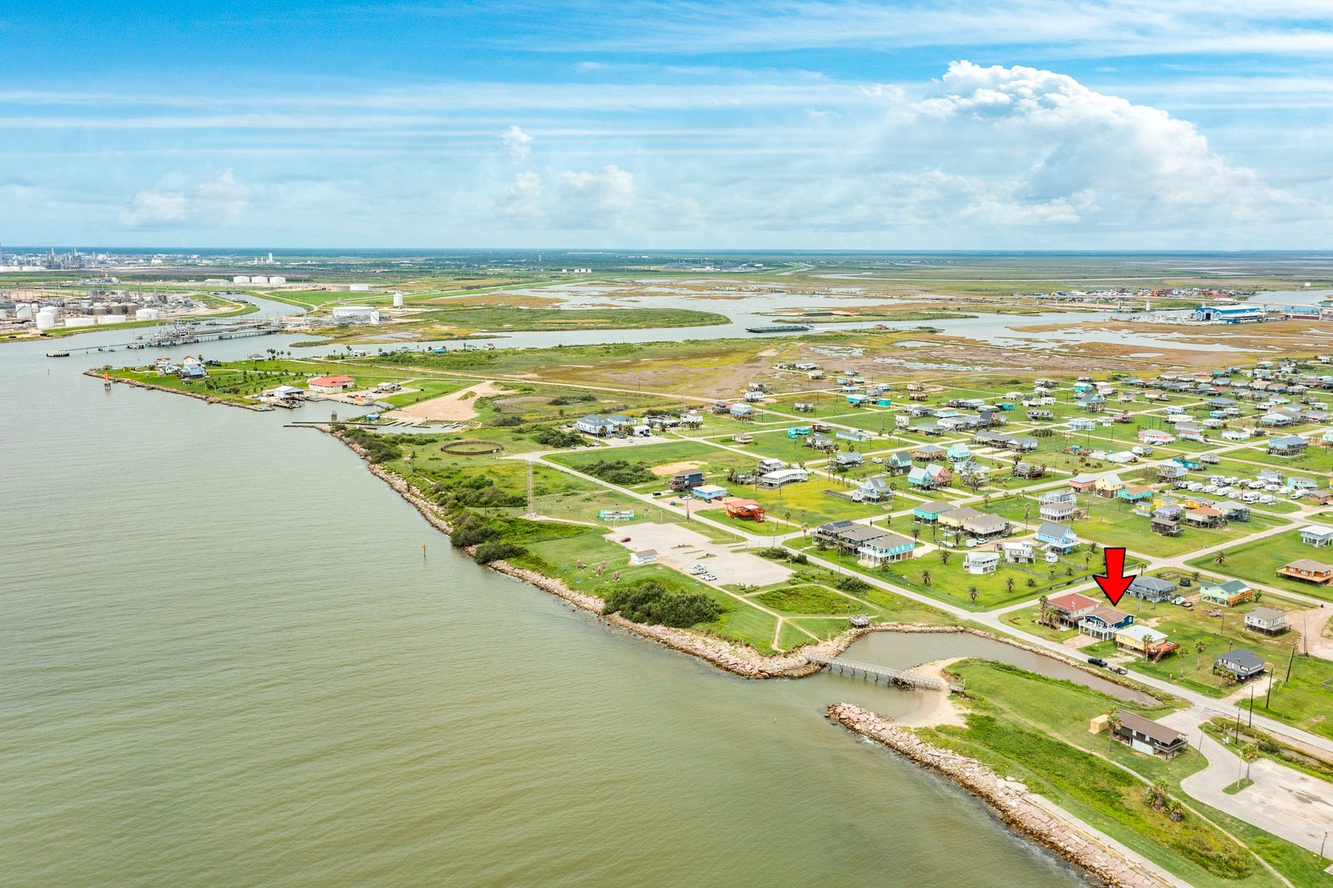 310 Parkview Road, Surfside Beach, TX 77541