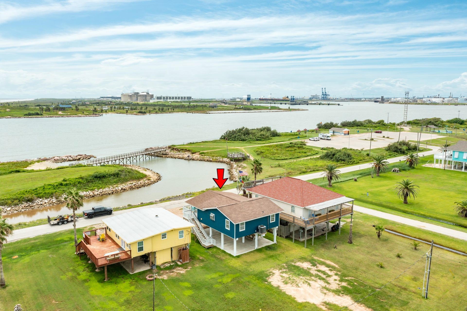 310 Parkview Road, Surfside Beach, TX 77541