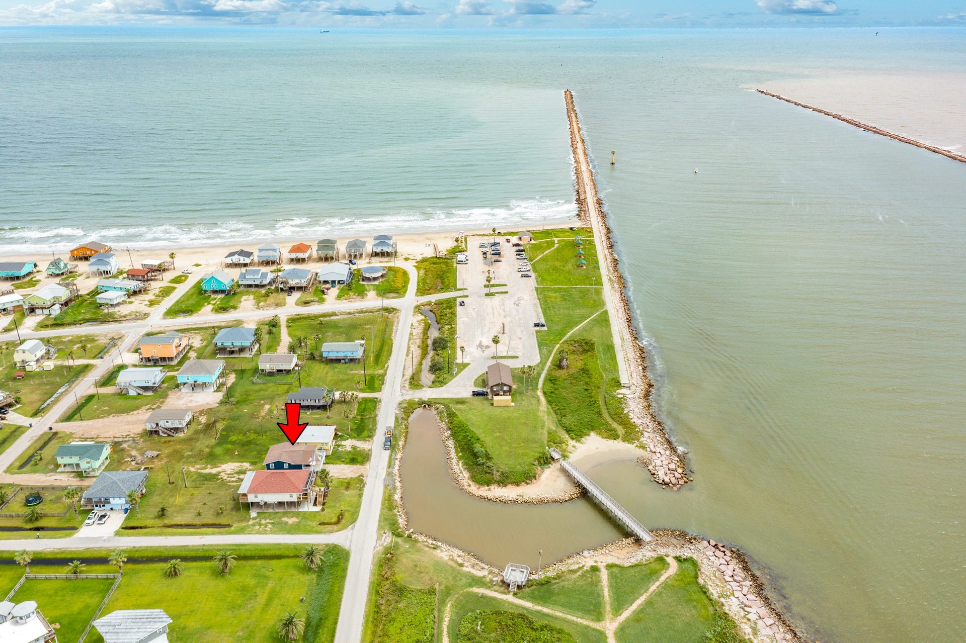 310 Parkview Road, Surfside Beach, TX 77541