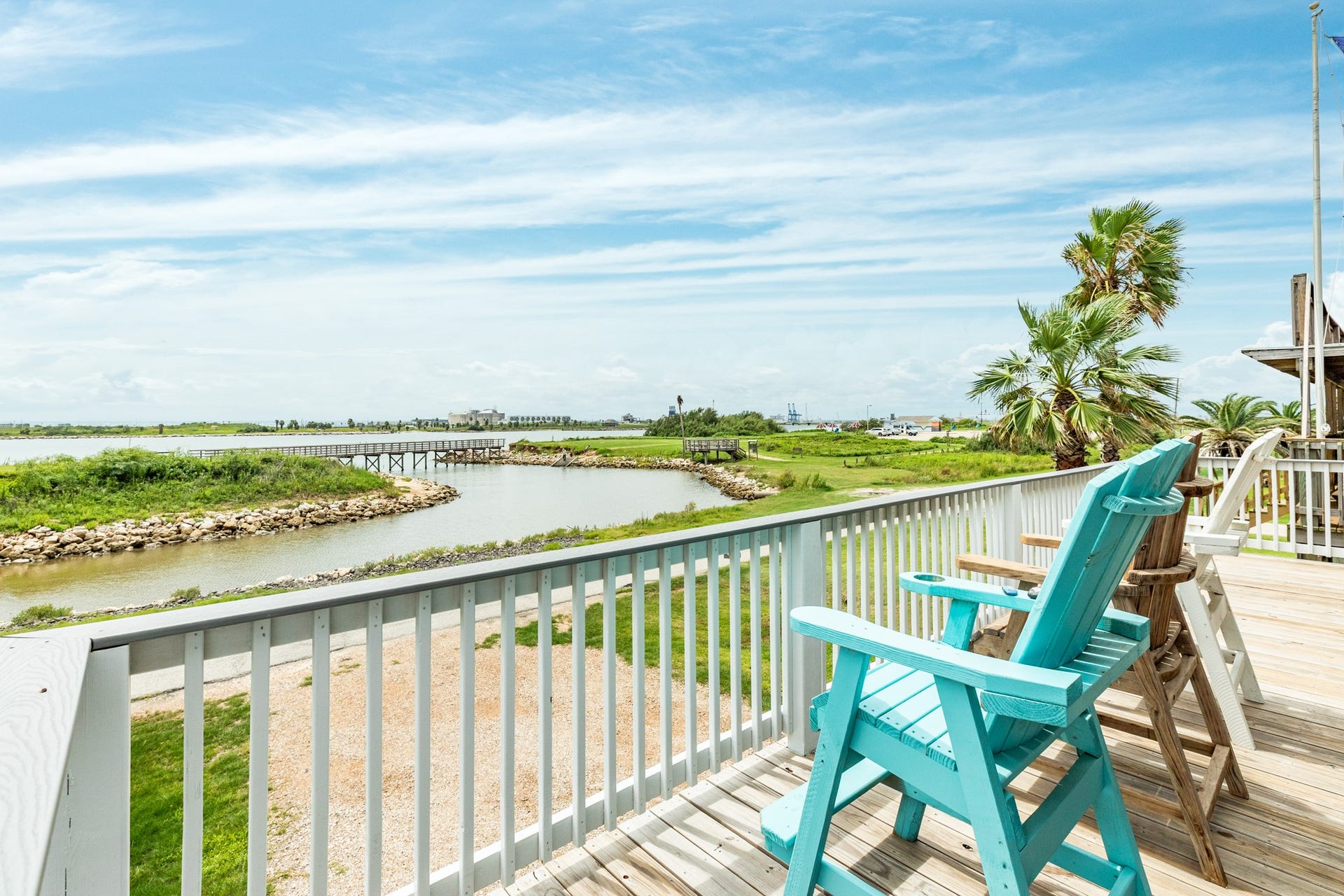 310 Parkview Road, Surfside Beach, TX 77541