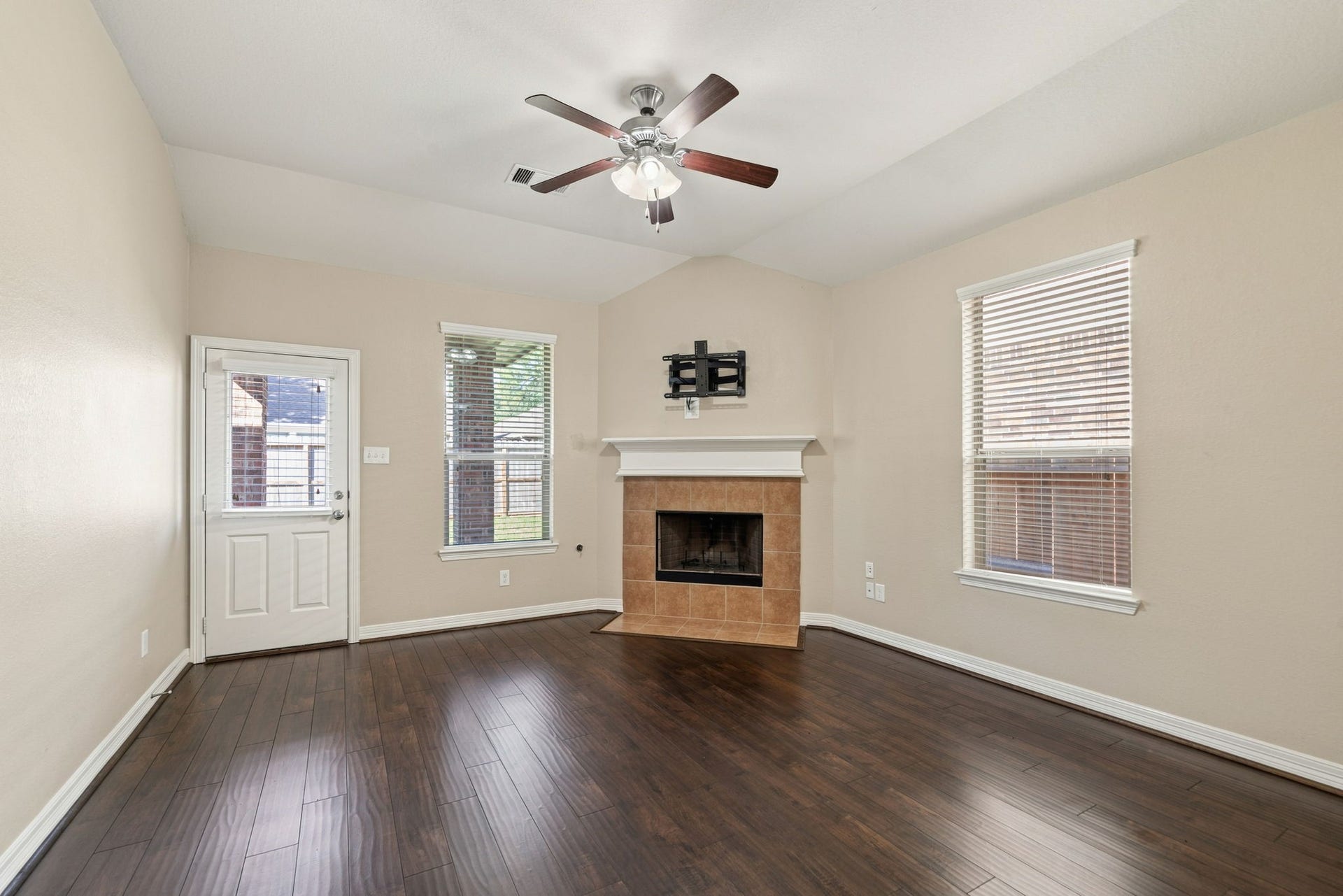 7302 Durango Creek Drive, Magnolia, TX 77354 7302 Durango Creek Drive, Magnolia, TX 77354