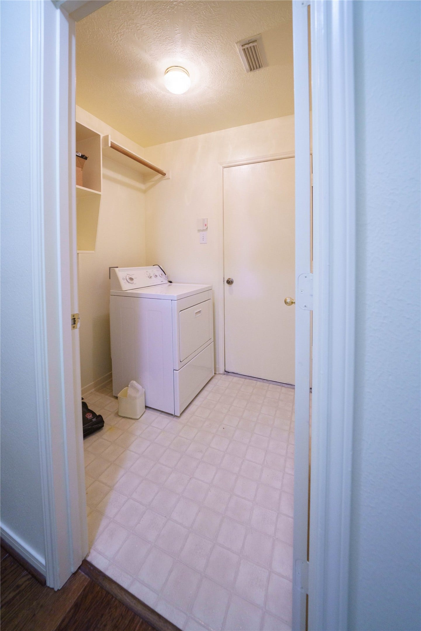 9927 Autumn Way Drive, Houston, TX 77064 9927 Autumn Way Drive, Houston, TX 77064