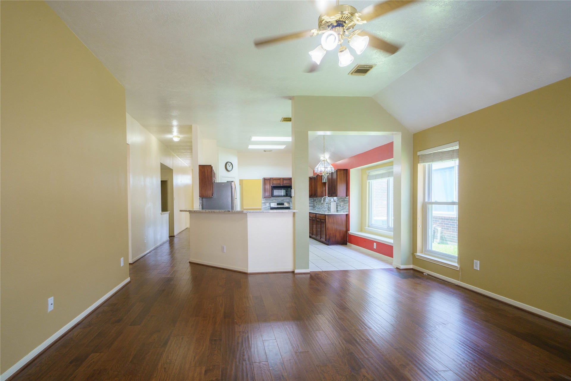 9927 Autumn Way Drive, Houston, TX 77064 9927 Autumn Way Drive, Houston, TX 77064
