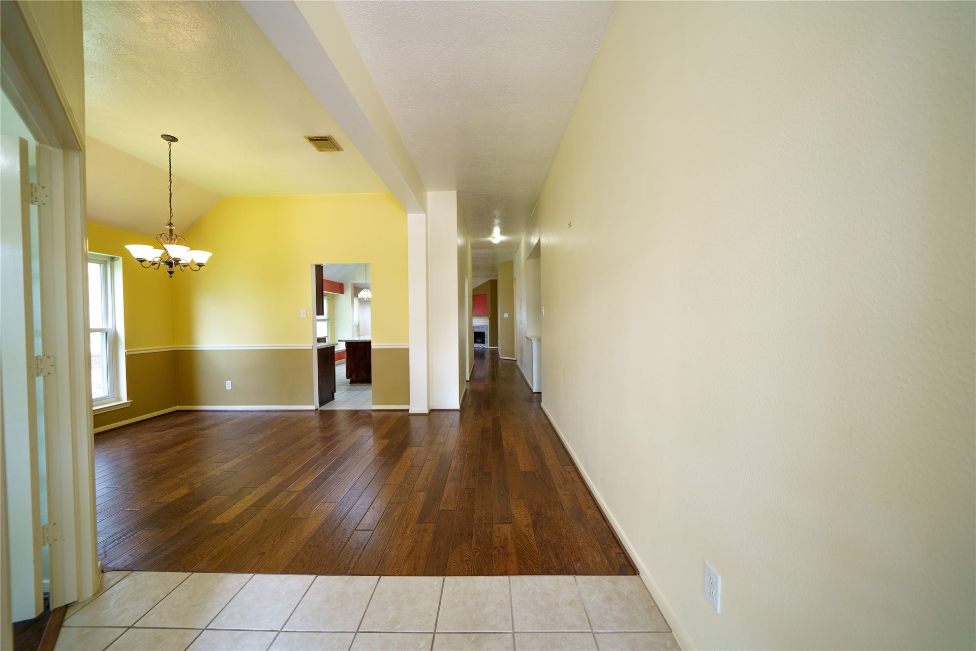 9927 Autumn Way Drive, Houston, TX 77064 Entrance